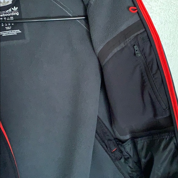 Adidas Snowboarding jacket - Picture 5 of 6